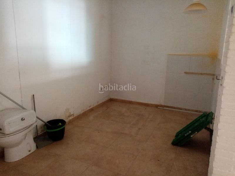 Foto b8321972-d48b-4712-a499-e2fb884154a2. Alquiler local comercial  en el corazón a 100 m de la plaza central en Estepona