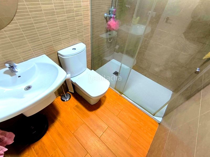 Foto 1fbebd5a-dbbb-4c0b-b933-b02de5777f9a. Casa adosada adosado exclusivo totalmente reformado en playa de almazora en Almazora / Almassora