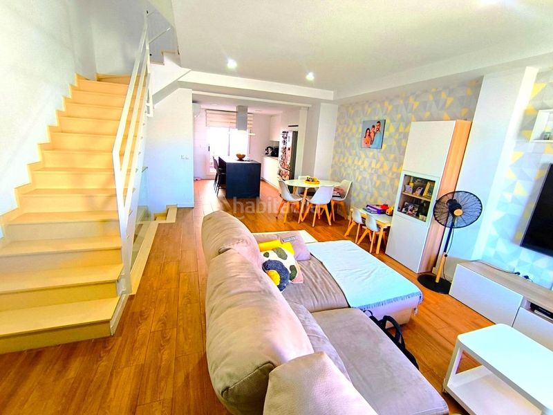 Foto 92748fb1-6805-4f68-9967-01864613f827. Casa adosada adosado exclusivo totalmente reformado en playa de almazora en Almazora / Almassora