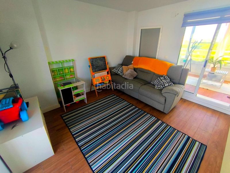 Foto ac3bb6cd-58e8-46ce-b224-1b448d784371. Casa adosada adosado exclusivo totalmente reformado en playa de almazora en Almazora / Almassora
