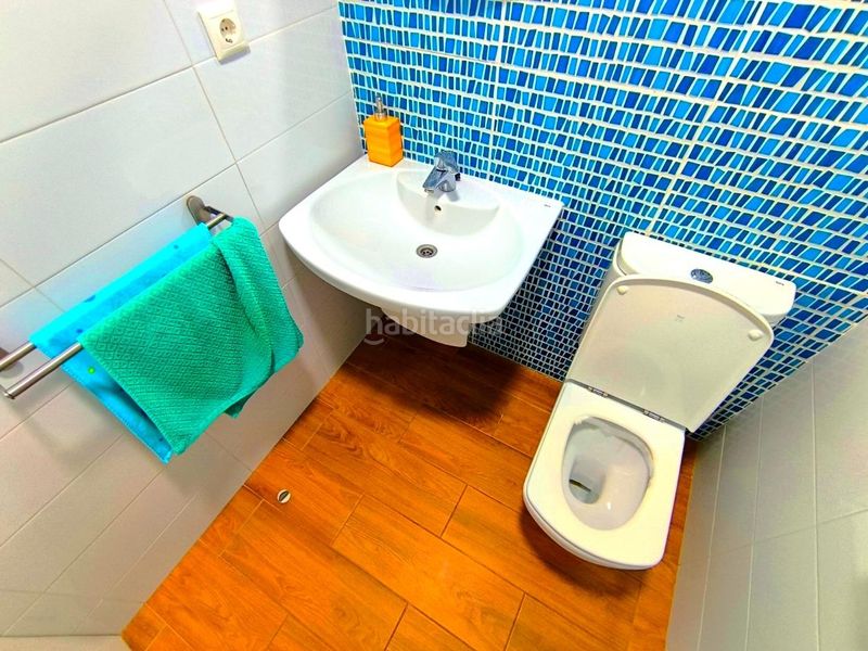 Foto baf4112f-dbb1-4581-8b6b-23f0cb453d5d. Casa adosada adosado exclusivo totalmente reformado en playa de almazora en Almazora / Almassora
