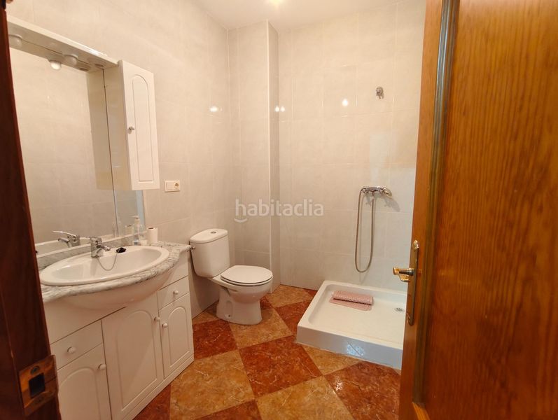 Foto acab3fb2-28b4-423b-97f1-c3342c987854. Casa amb aparcament a Huéneja
