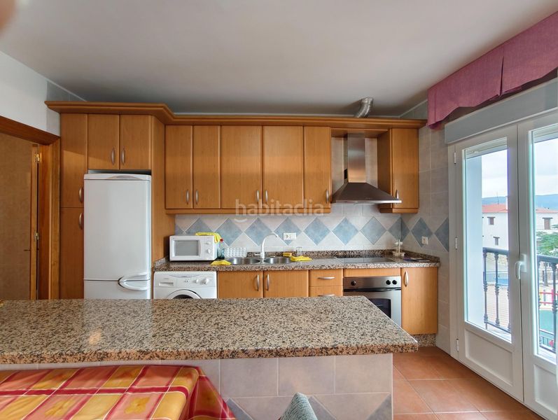 Foto ca538b8d-6210-4f0c-9c03-4e1eb39b0a73. Casa amb aparcament a Huéneja