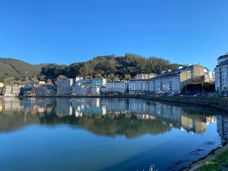 Foto 4b77630d-8c98-4e8e-99d6-9a398bfdc065. Edifici a Viveiro