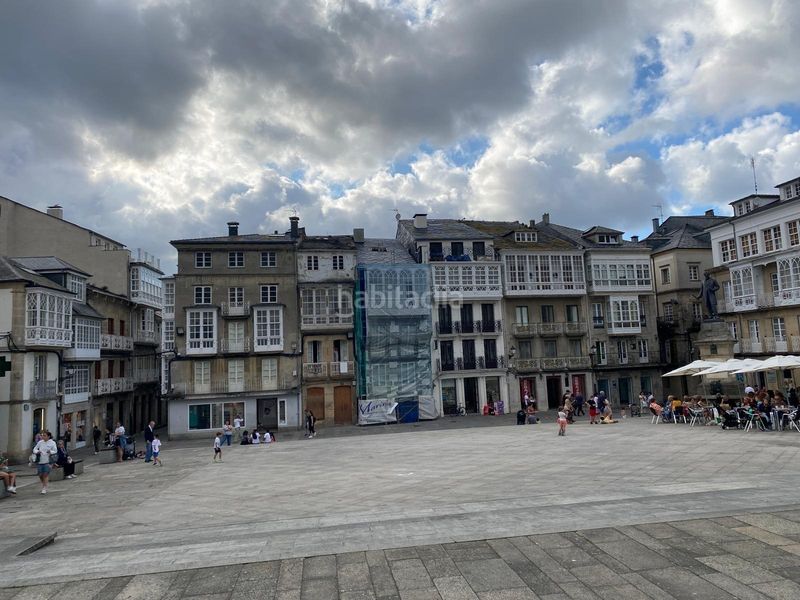 Foto f6d5e380-5e3b-4081-8cda-932c42123c44. Edifici a Viveiro