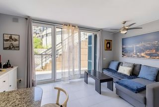 Apartament a Carrer MAJOR