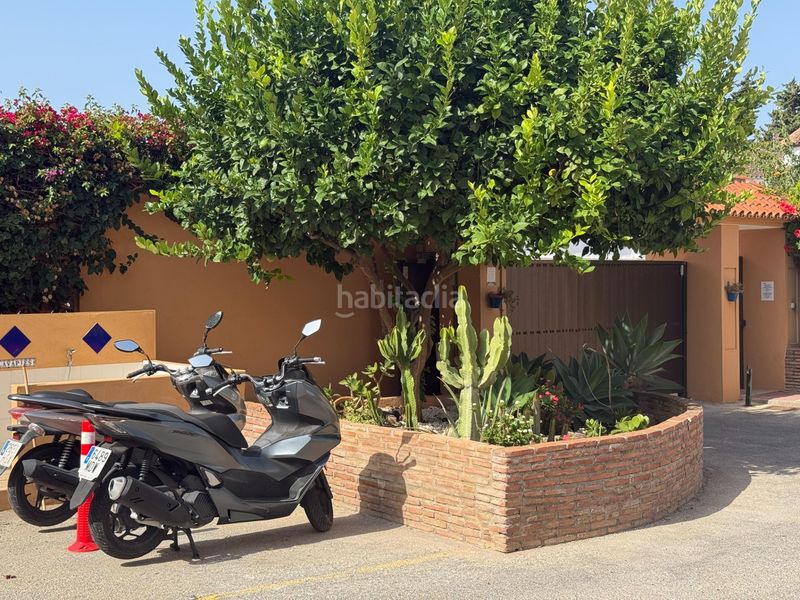 Foto 81bdb5f7-e415-4c7d-a459-f466f47ee37f. Casa adossada amb calefacció aparcament piscina a Marbella