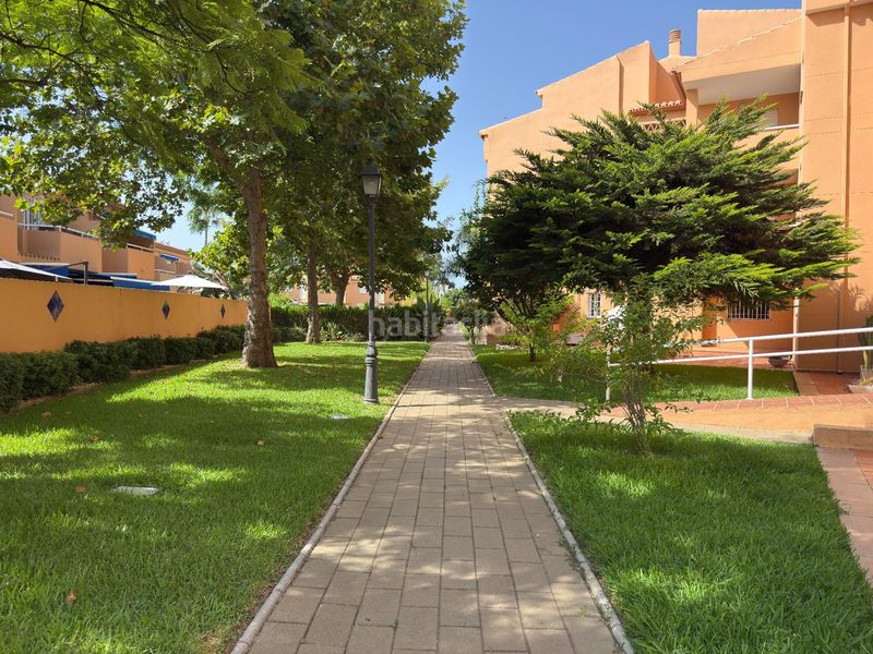 Foto ada59f10-4593-4756-b8d8-5d5ba3183ea1. Casa adossada amb calefacció aparcament piscina a Marbella