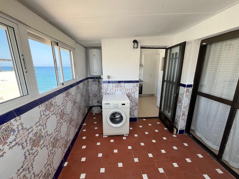 Foto 377b12e3-17a1-4a3c-913b-046fc2d71c9e. Lloguer apartament a El Puerto - La Romanilla Roquetas de Mar
