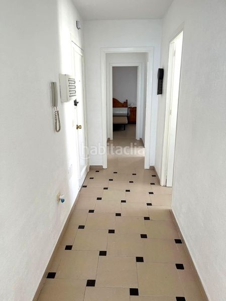 Foto 89ade13a-6283-45c5-a962-5b1d54d635c6. Lloguer apartament a El Puerto - La Romanilla Roquetas de Mar