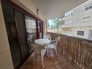 Apartament  Mendez nuñez. Apartamento con amplia terraza a cinco minutos del puerto de la