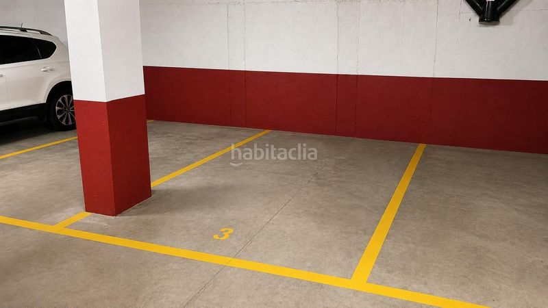 Foto 0cb98e05-ca46-49a6-bd36-b385e739cdb4. Planta baixa amb calefacció aparcament a Eixample Sud-Migdia Girona