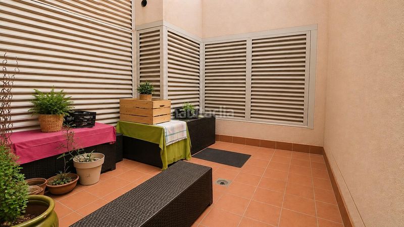 Foto 118c5946-b453-46c5-bd60-b45a5c2de1ac. Planta baixa amb calefacció aparcament a Eixample Sud-Migdia Girona