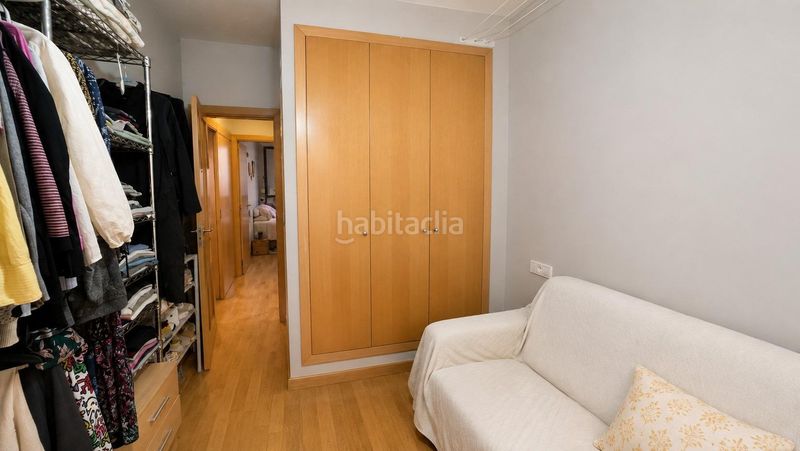Foto 497f8d34-be54-4dd6-a2ad-acde95408cf8. Planta baixa amb calefacció aparcament a Eixample Sud-Migdia Girona