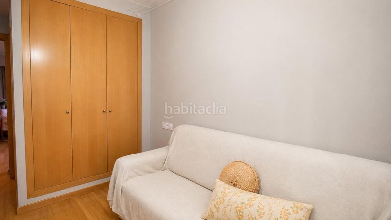 Foto e9e15d01-26b7-4b12-b9ea-67c0550a4c9f. Planta baixa amb calefacció aparcament a Eixample Sud-Migdia Girona