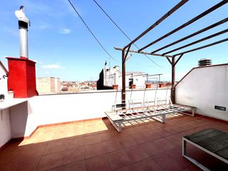Duplex  Generalitat de la 53. Piso duplex con terraza y barbacoa