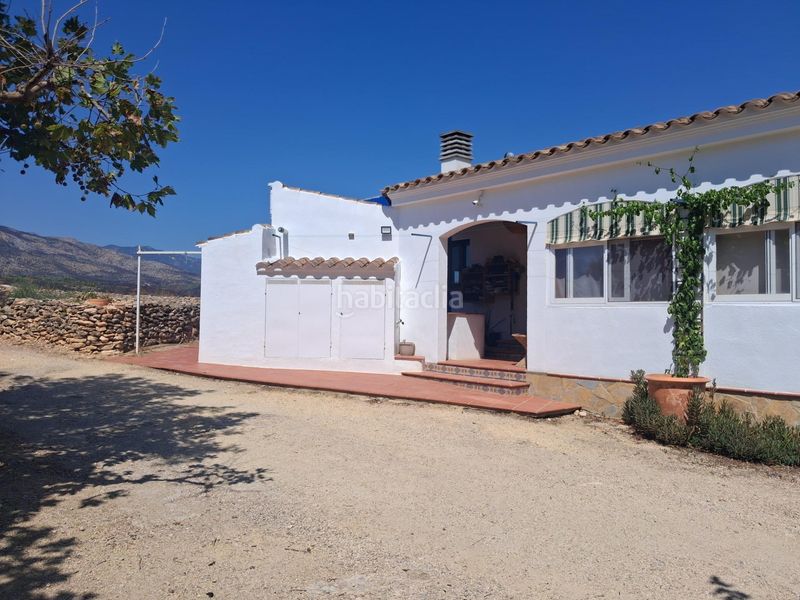 Foto 187abd2d-ad66-4519-944f-26d74449f0c4. Casa amb aparcament a Xerta