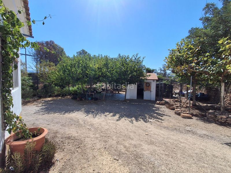 Foto 1f044c45-12cb-4237-8861-c92fe2d613d5. Casa amb aparcament a Xerta