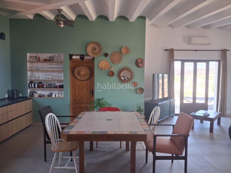 Foto 5bb07a0d-8d89-47a1-83bc-c1f55a1fdc31. Casa amb aparcament a Xerta