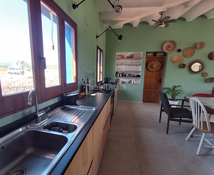 Foto 8bc35a09-070d-4407-bb02-fe21cac062b6. Casa amb aparcament a Xerta