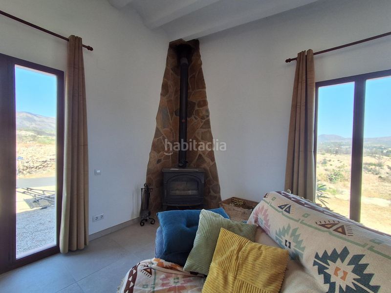 Foto 8ff352d2-54f2-4a7c-a943-875df0e6aafb. Casa amb aparcament a Xerta