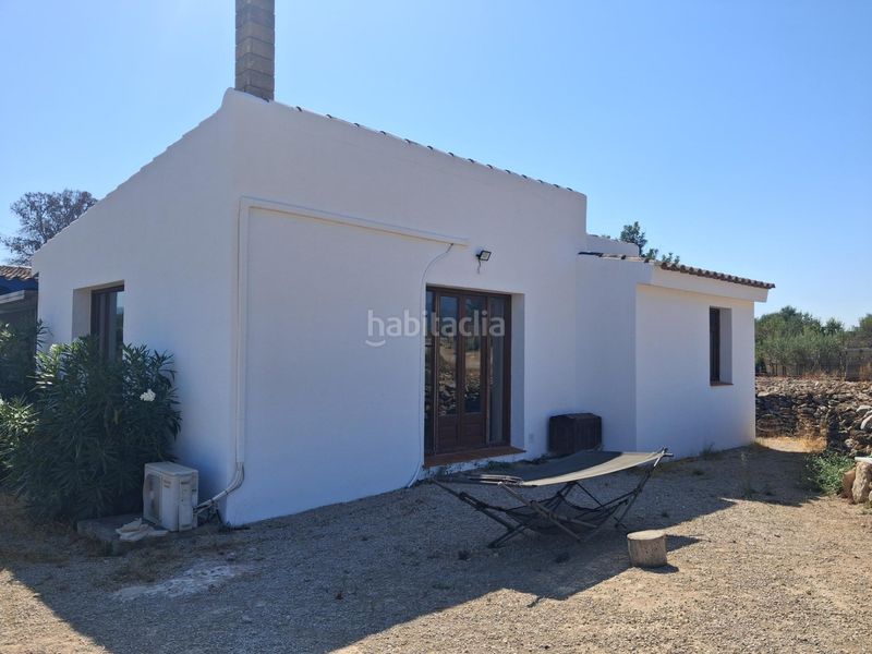Foto d1db5f52-3d78-42f5-a0c9-cccc5e558115. Casa amb aparcament a Xerta