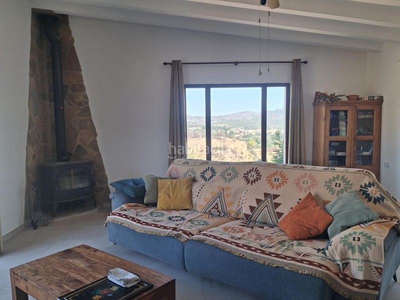 Foto ea226ecb-8d8b-4707-a2df-95e87d68679c. Casa amb aparcament a Xerta