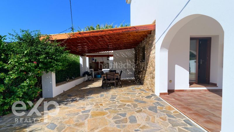 Foto c60a77f6-967f-45c1-a444-7b5356f008f3. Xalet amb aparcament piscina a Parcent