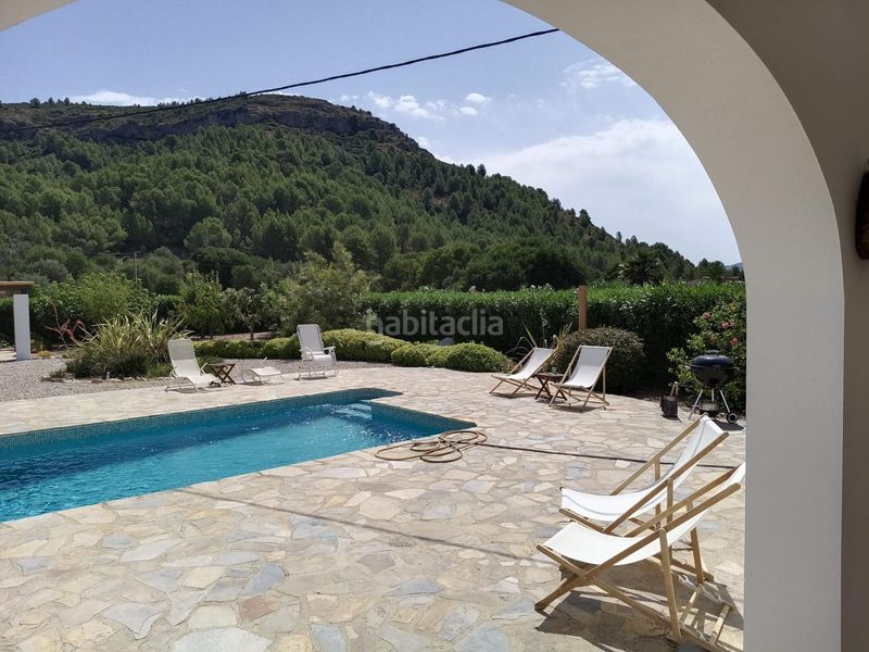 Foto c9f4b119-12dc-4757-a4e0-ecaa459c1988. Xalet amb aparcament piscina a Parcent