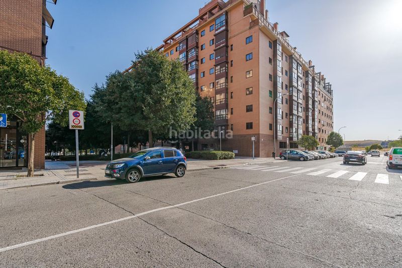 Foto 0b863da5-dcdb-4236-9f2d-784696485e17. Pis amb calefacció aparcament piscina a Palomeras Sureste Madrid