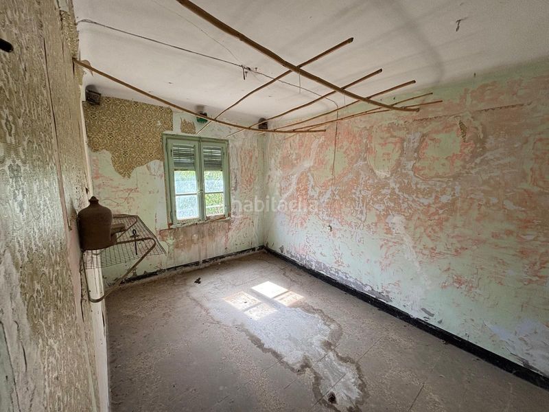 Foto f2a58a5c-2aee-4a45-9675-7ff6f388cef4. Casa amb aparcament a Barbastro