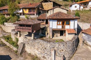 Maison à Villagandu 16. Tu romance con la montaña en asturias empieza aquí