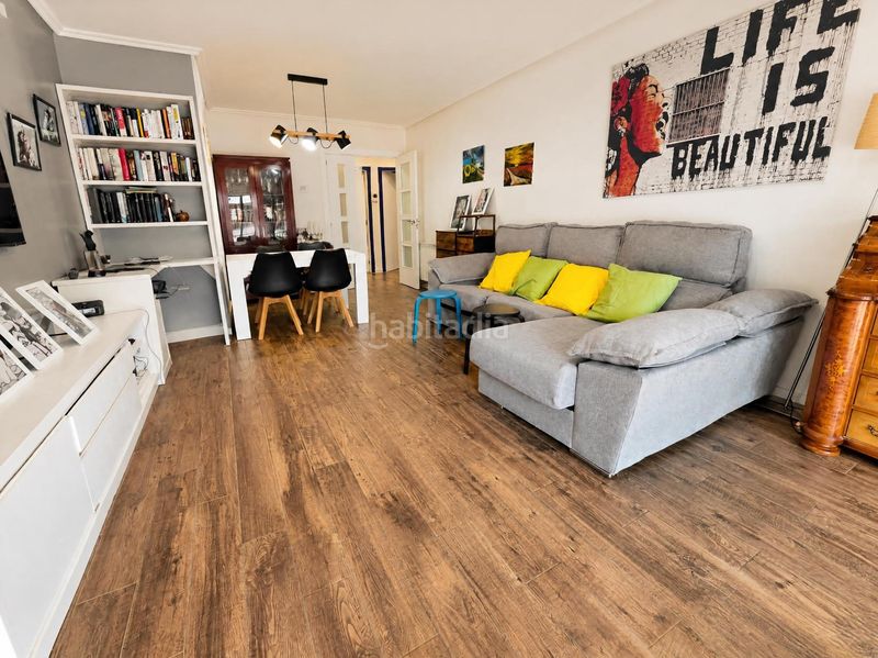 Foto 70c8cf2a-eeba-4ffa-aa75-1ebbbcd9cc61. Planta baja bajos en venta en Castellarnau en Castellarnau Sabadell