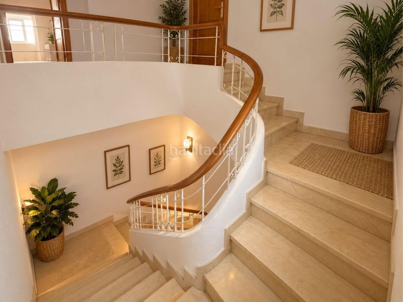 Foto d766a388-1809-4fbc-82c3-8e11d3085c61. Casa adossada a Archena