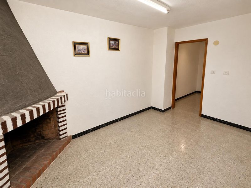 Foto 1ad4b1c1-60b3-4cad-a3dc-bbc25537f05b. Casa adossada a Archena