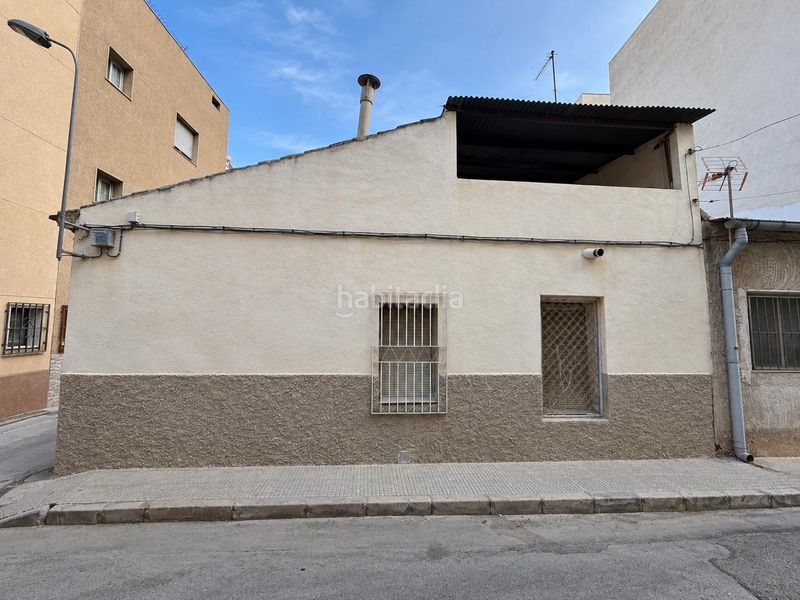 Foto c5c17b39-e6ee-46eb-ba7a-7f459167fd03. Casa adossada a Archena