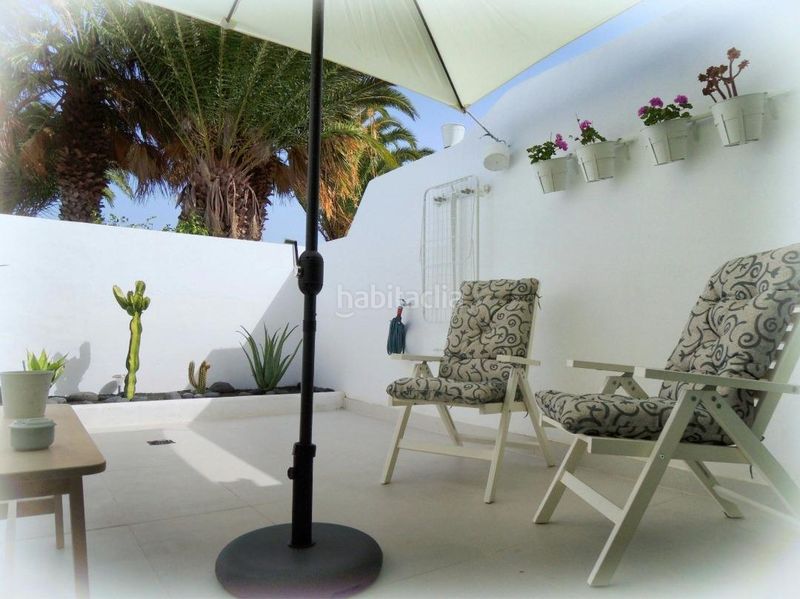 Foto abce74e0-0a36-4cfe-9089-8aae42e3e73c. Apartament amb piscina a costa Teguise Teguise