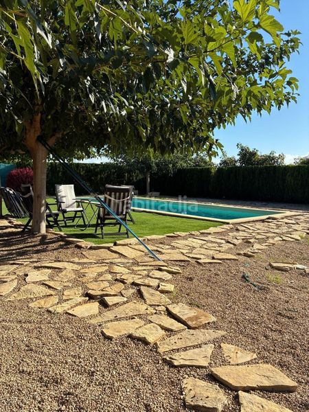 Foto f04c80b6-82e7-4578-8b26-79da498069e1. Masia amb aparcament piscina a Sueca Sueca