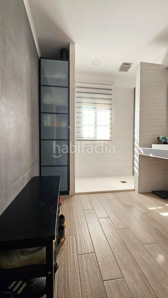 Foto ef249565-6f8b-41bf-b70e-1cbac9d1db00. Casa vivienda reformada con gran eficiencia energética en la rinconada en Rinconada (La)