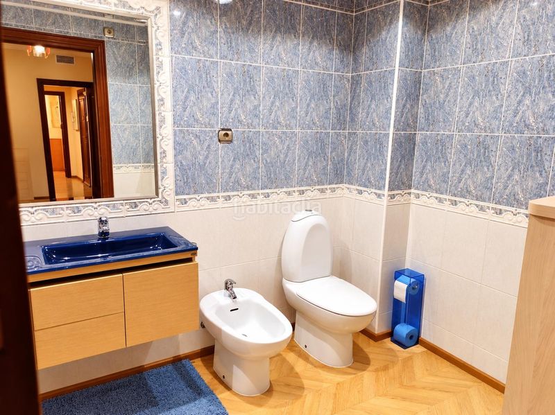 Foto 16f5ee33-bc77-41a3-8867-fb54a09d52ef. Piso una vivienda difícil de encontrar 280 m2, 4 dormitorios, 4 baños y doble garaje en Abarán