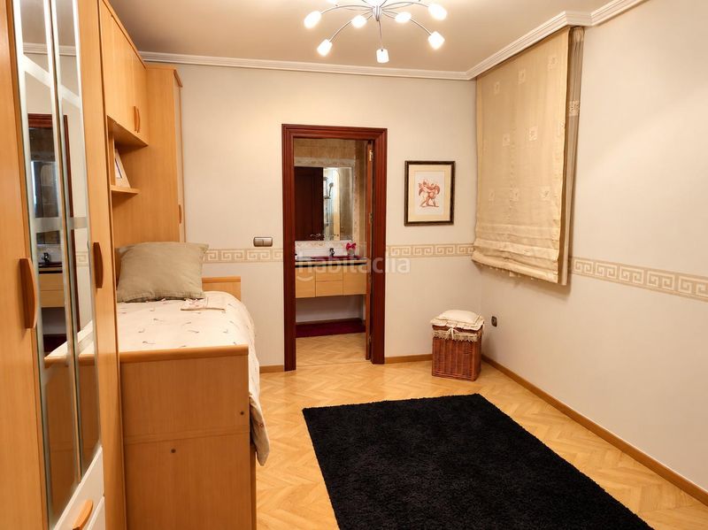 Foto 1f74720e-9534-474c-8b0f-45264009b398. Piso una vivienda difícil de encontrar 280 m2, 4 dormitorios, 4 baños y doble garaje en Abarán