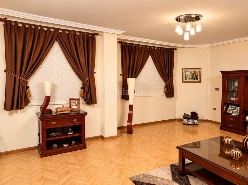 Foto 91fc34a8-9c95-43a6-a41f-22592eb63832. Piso una vivienda difícil de encontrar 280 m2, 4 dormitorios, 4 baños y doble garaje en Abarán