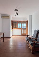 Flat in Avenida ROBERT GRAUPERA 166