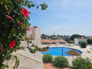 Ground floor in El Faro de Calaburra - Chaparral. Planta baja con jardín privado en complejo ajardinado con piscin