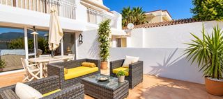 Erdgeschoss  Calle calle ronda. Apartamento con gran terraza a 250 m de la playa en san josé