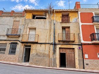 Maison jumelée  Calle rajolar (del). Dos casas, una nueva historia juntas o por separado en la parte
