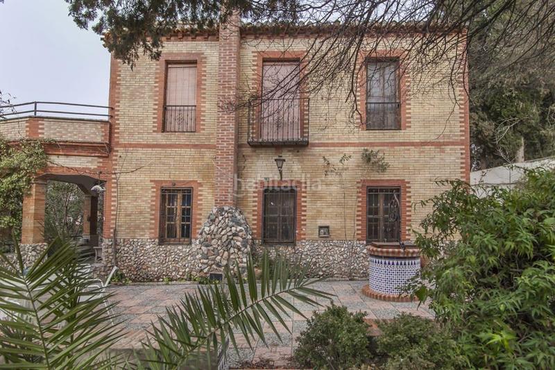 Foto 362730e7-29f1-492d-8d53-3d538d2dcc4e. Chalet en calle fernandez arroyo 16 propiedad exclusiva en la zubia en Zubia (La)