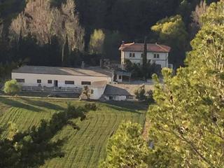 Casa  Diseminat. Masia para entrar a vivir en bot