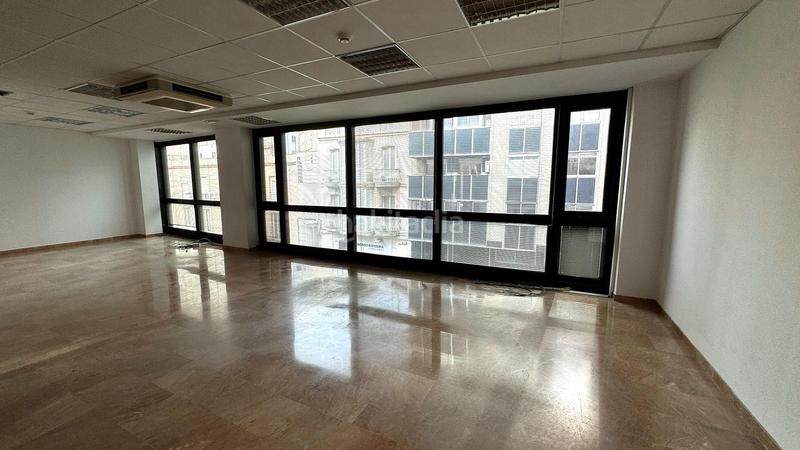 Foto d0e05b27-e8b2-4b8c-9c08-8c1a6b19e6ea. Location bureau dans calle cristofor colom 4 dans Eixample Tarragona