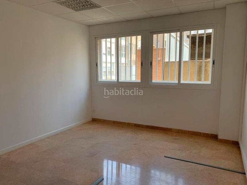 Foto e2c135ad-c21f-4c0b-8fda-c87770c66ce2. Location bureau dans calle cristofor colom 4 dans Eixample Tarragona
